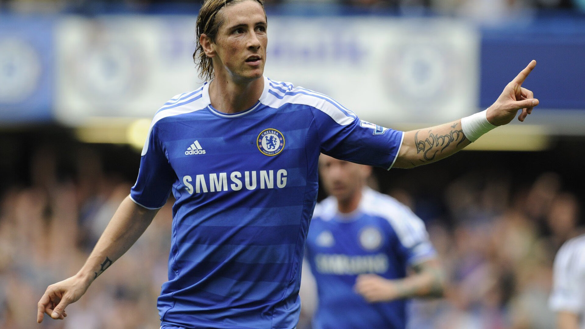 瓜达拉哈拉主场迎战卫冕冠军,挑战强敌,瓜达拉哈拉球衣